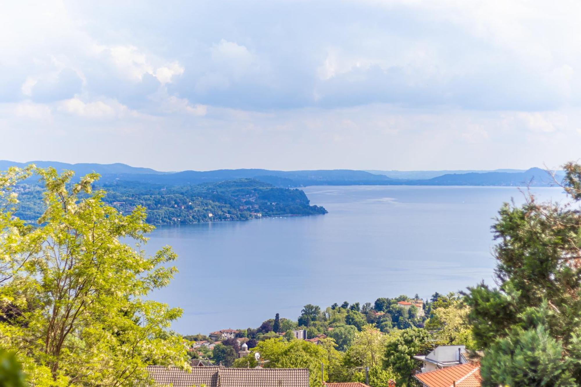 Casamina Vista Lago Verbania Arizzano Exterior foto